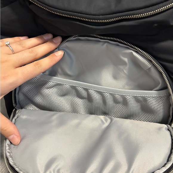 lululemon diaper bag Backpack - Picture 2 of 3